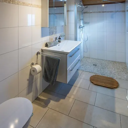 Deichhaus- Gartenwohnung *