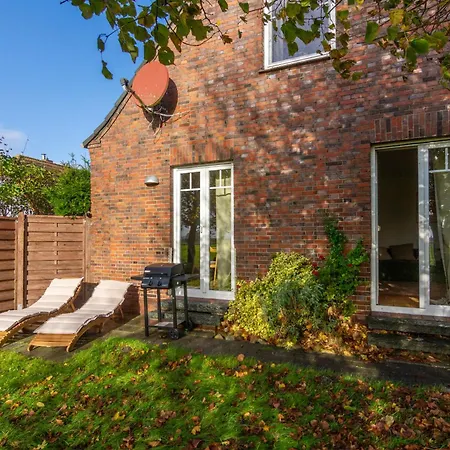 Deichhaus- Gartenwohnung